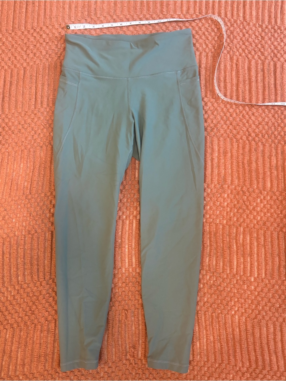 Old Navy Sage Green High-Rise Power Soft Leggings